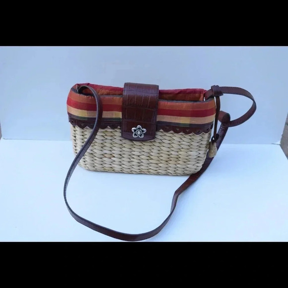 Brighton woven basket bag with leather trim - Picture 7 of 7